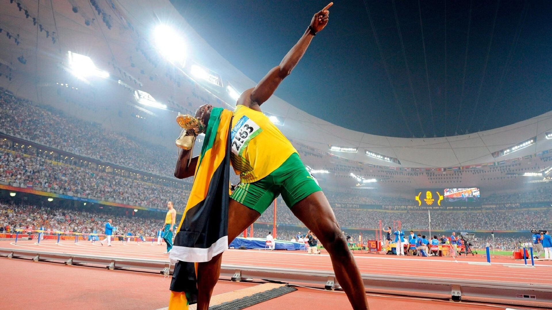 “最后一局,英雄时刻:全场屏息期待终极决杀”,最后一局游戏