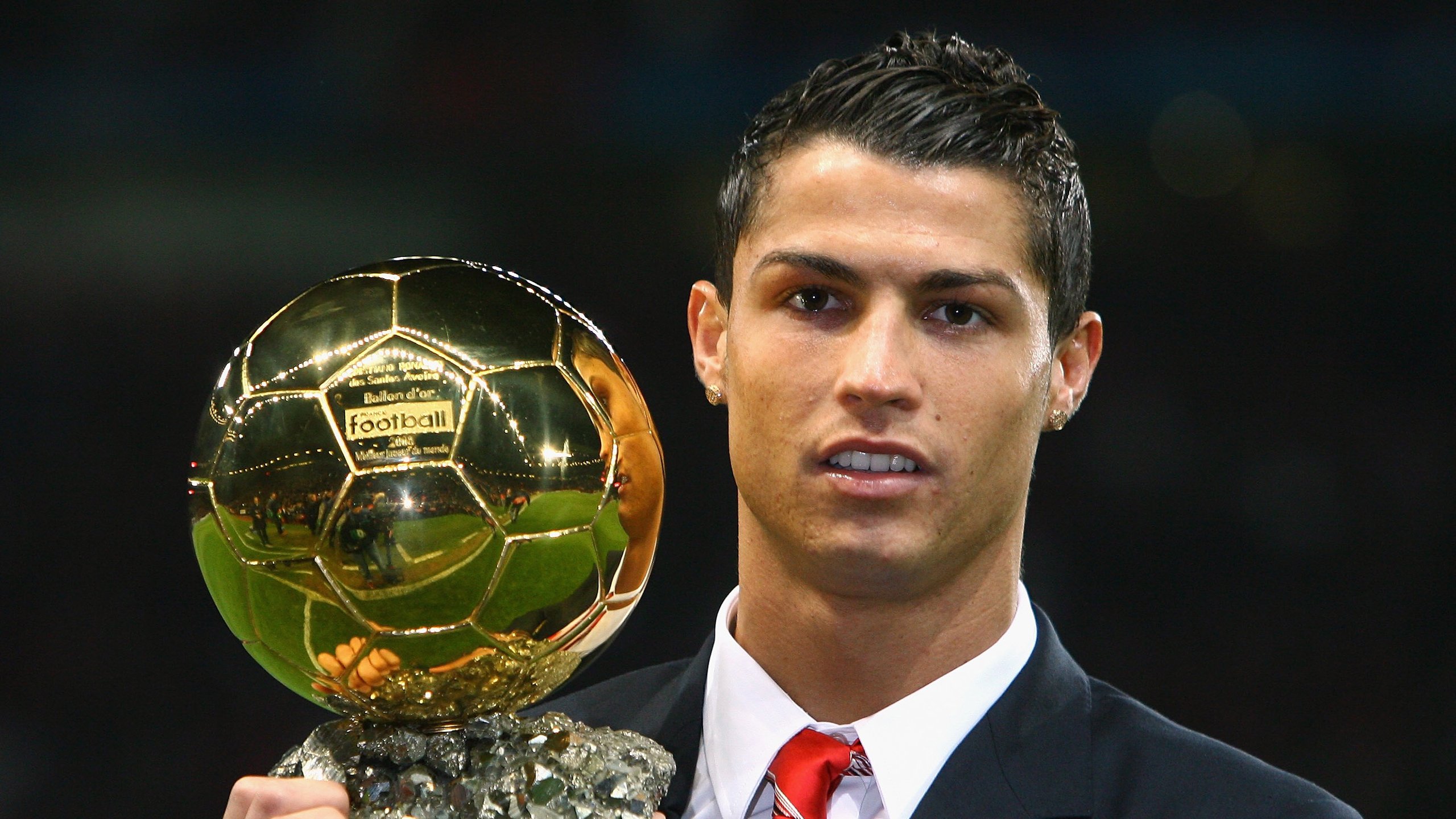 “荒漠之王”崛起!——沙丘上演的生死对决,沙漠之山