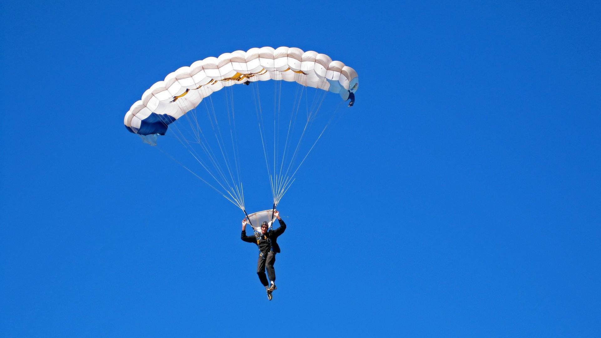 开云·Kaiyun网页版-《VR电竞体验：沉浸式比赛成为可能》，vr沉浸式体验是什么意思